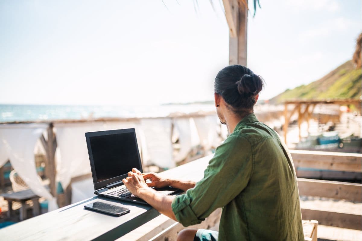 Digital Nomad Tax Optimization